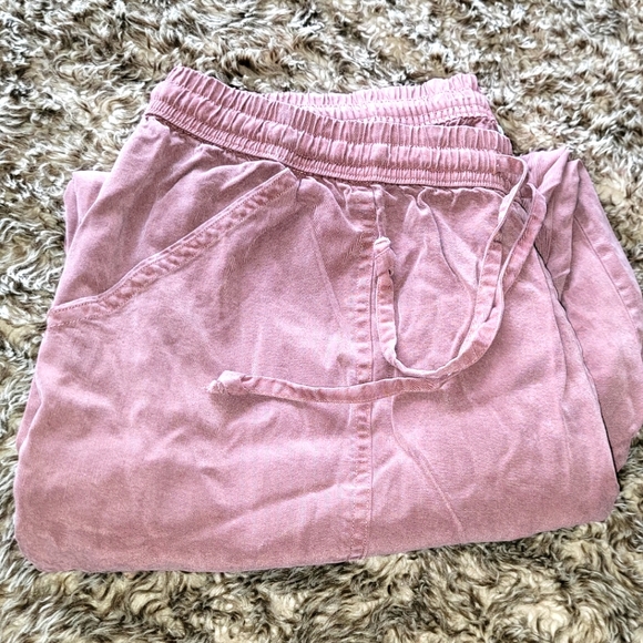 PINK Victoria's Secret Pants - PINK VS cargo pants